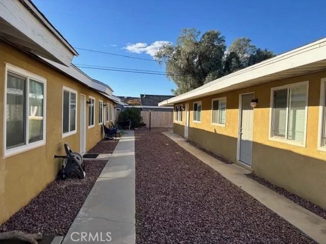 8124 Peach Avenue - Photo 3 of 13