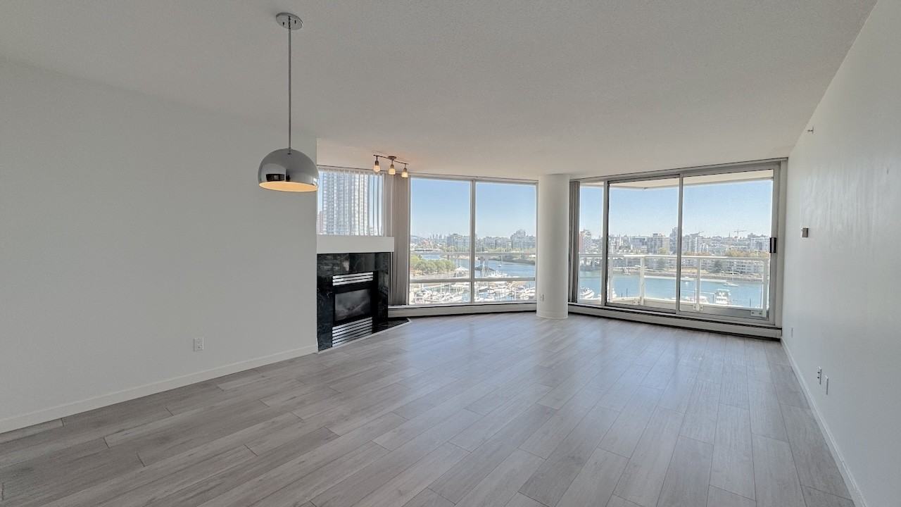 1201 Marinaside Crescent #1005 - Photo 3 of 28