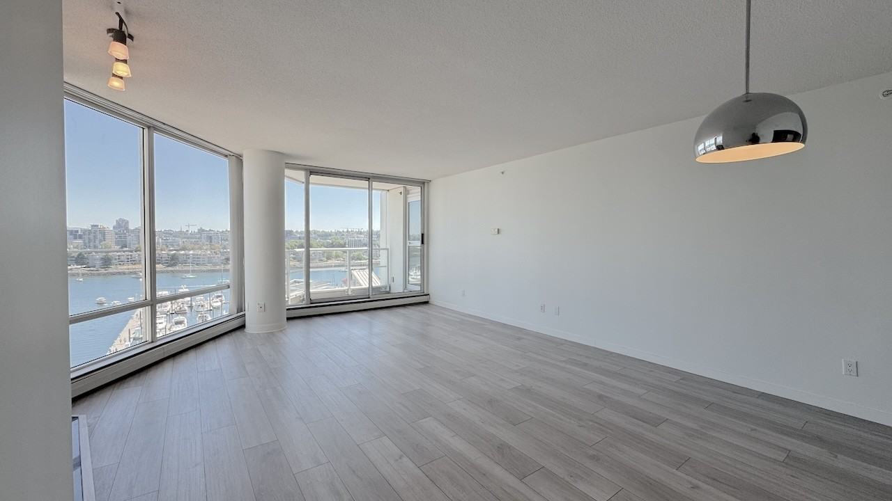 1201 Marinaside Crescent #1005 - Photo 4 of 28