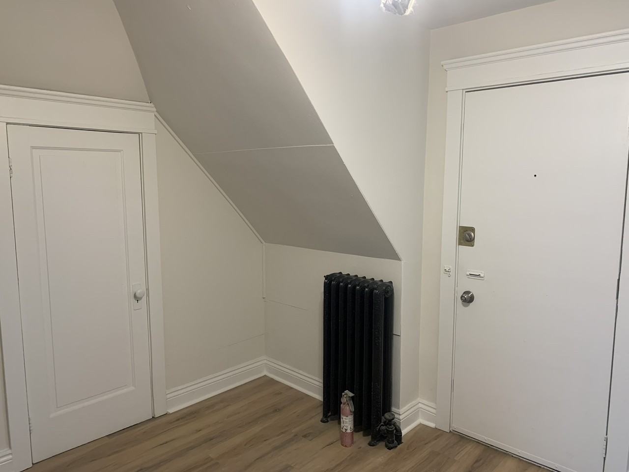 73 Melrose Ave S - Photo 5 of 12