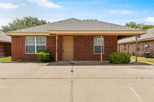 217 E East Craven Avenue #D - Photo 1 of 1