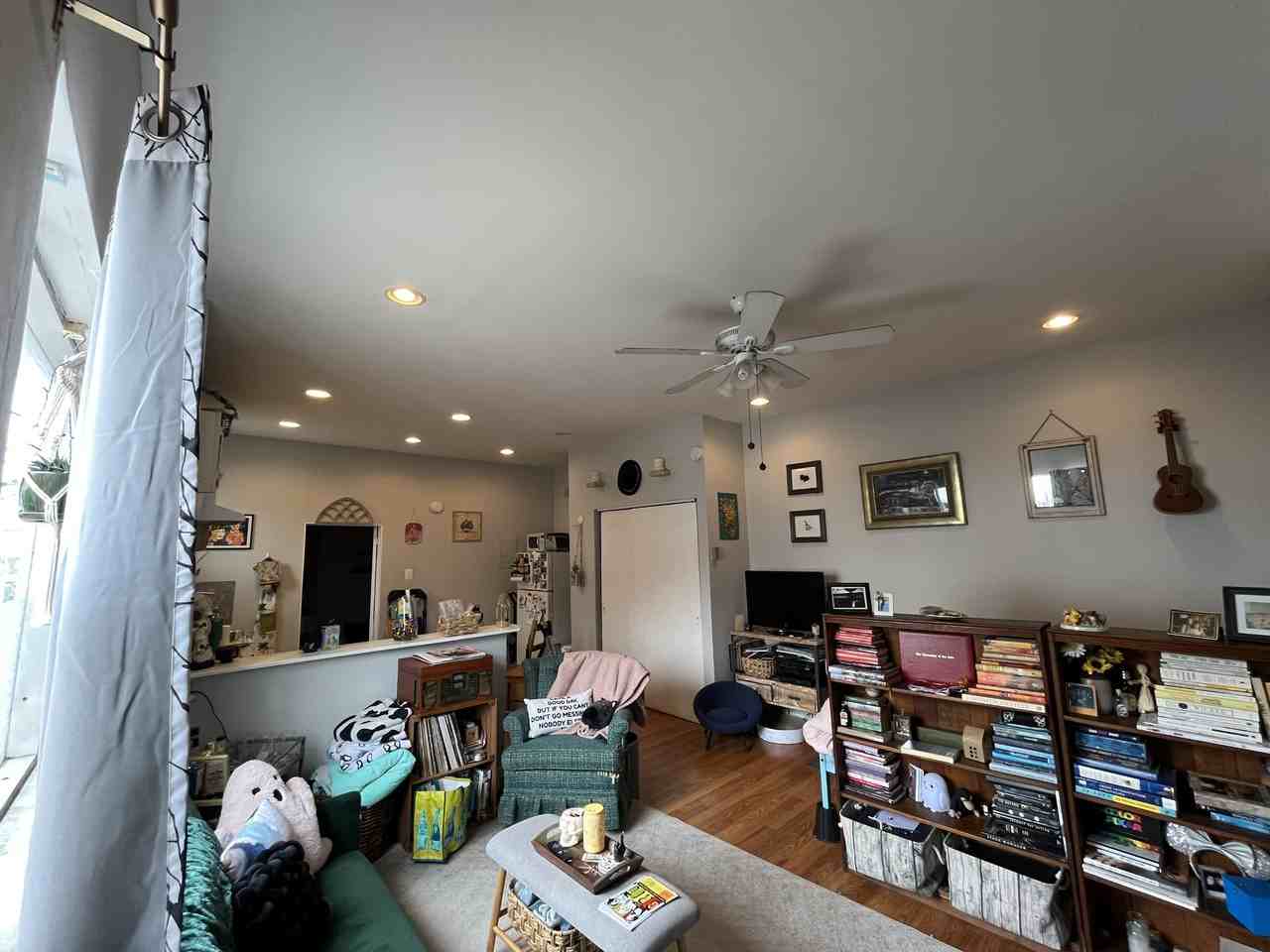 2001 S Hemberger St #1 - Photo 3 of 15