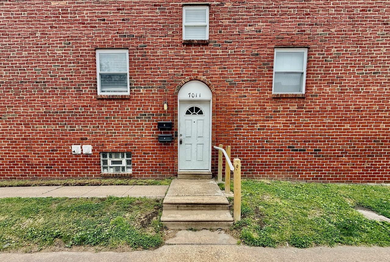 7011 Lindbergh Blvd #2ndFL - Photo 2 of 29