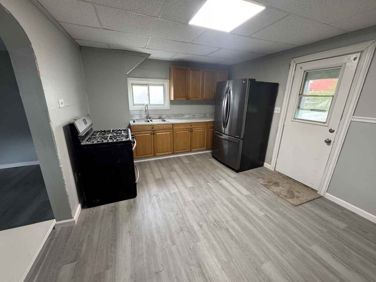 150 Hickory St #1 - Photo 2 of 9