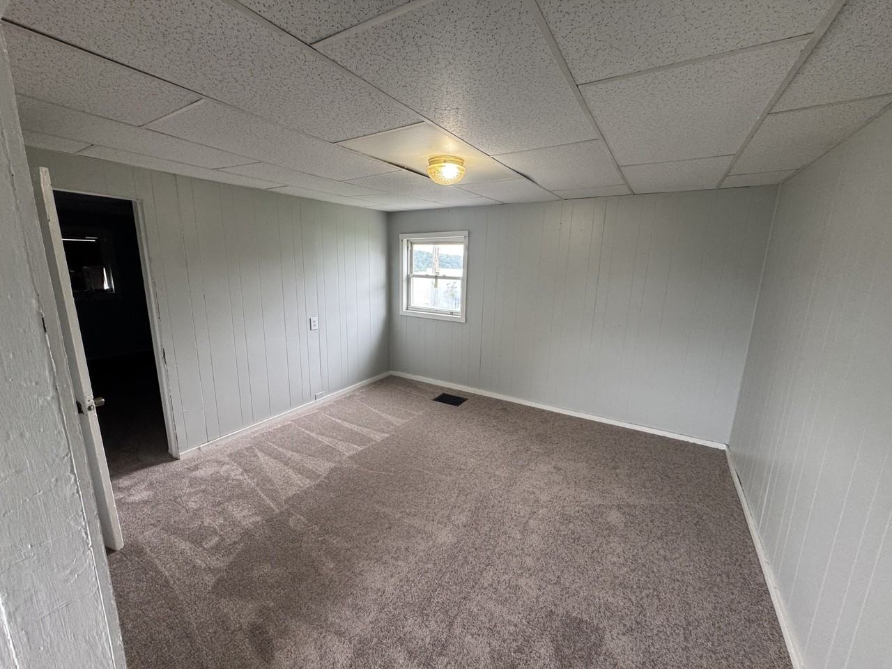 150 Hickory St #1 - Photo 6 of 9