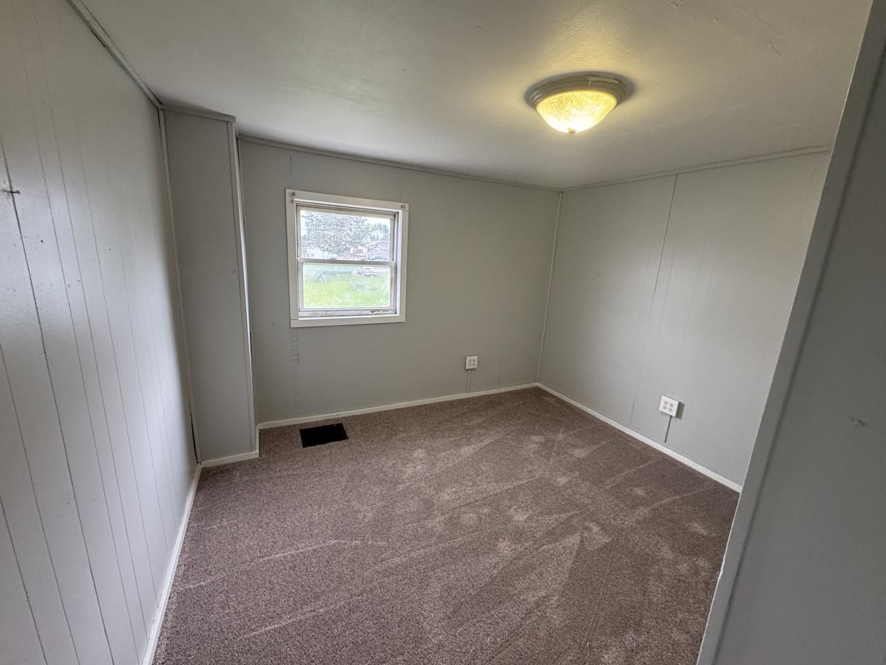 150 Hickory St #1 - Photo 7 of 9