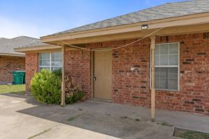 featured image of 233 E Craven Ave #233