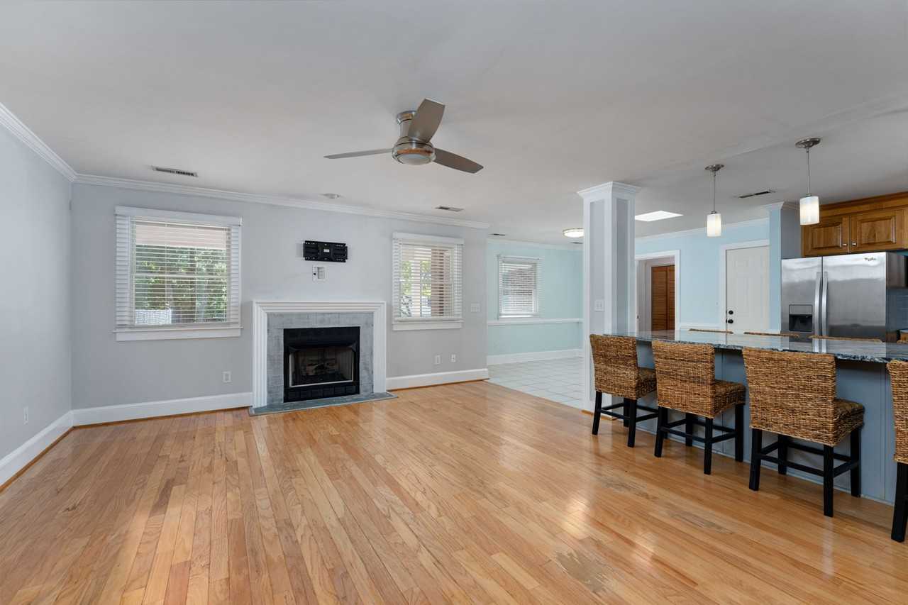 320 Mendenhall Dr #1 - Photo 6 of 23