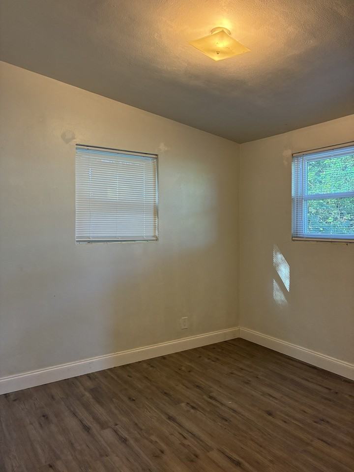 2768 Hamilton Cir #1 - Photo 7 of 17