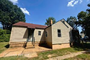 featured image of 2628 Lowell Ave
