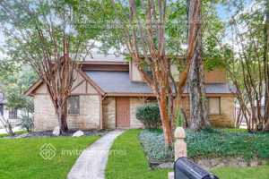 featured image of 3018 Falling Brook Dr