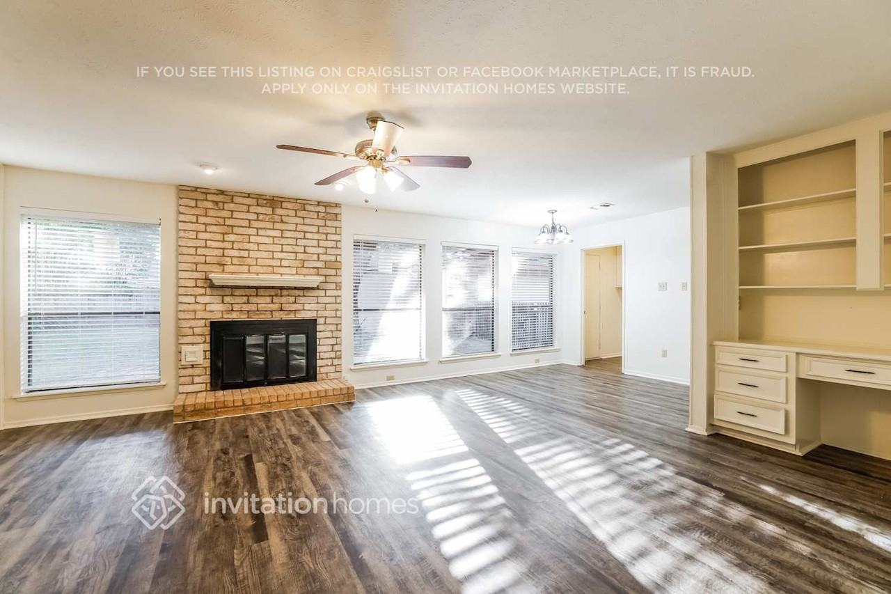 3018 Falling Brook Dr - Photo 6 of 19
