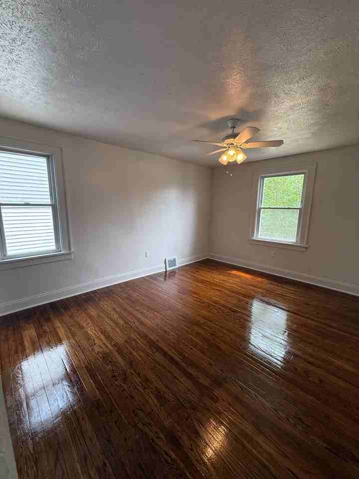 3537 Silsby Rd #1 - Photo 6 of 18