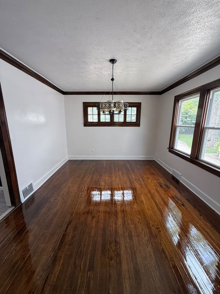 3537 Silsby Rd #1 - Photo 7 of 18