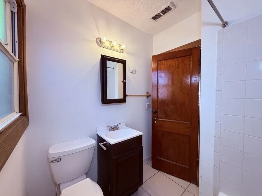 27 E 63rd St #1 - Photo 6 of 7
