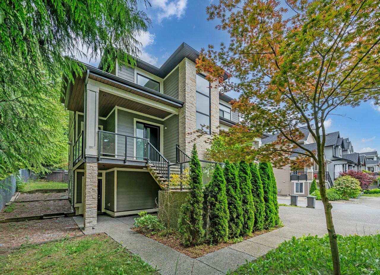3385 Darwin Avenue - Photo 2 of 24