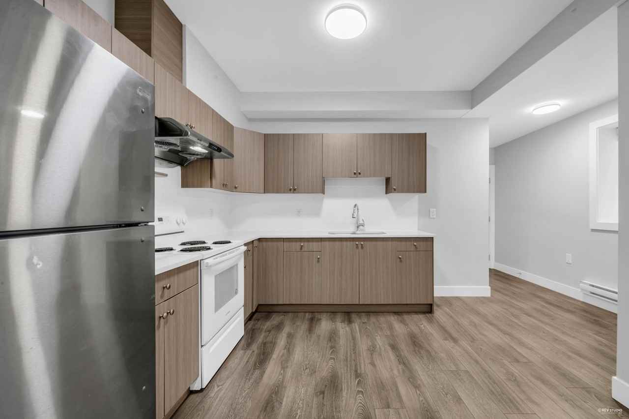 3385 Darwin Avenue - Photo 6 of 24