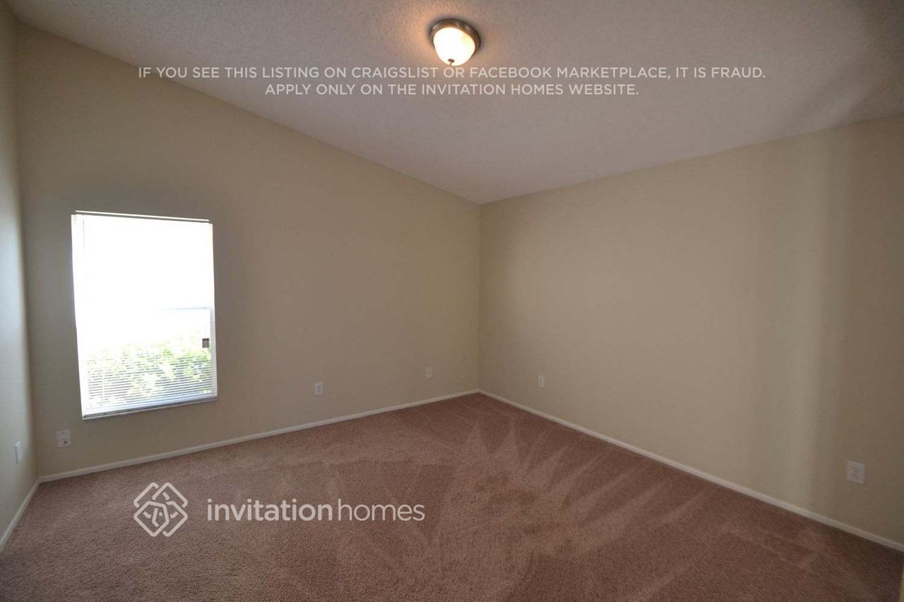 12535 Newfield Dr - Photo 5 of 10
