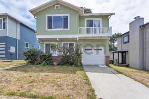 featured image of 626 Foothill Dr