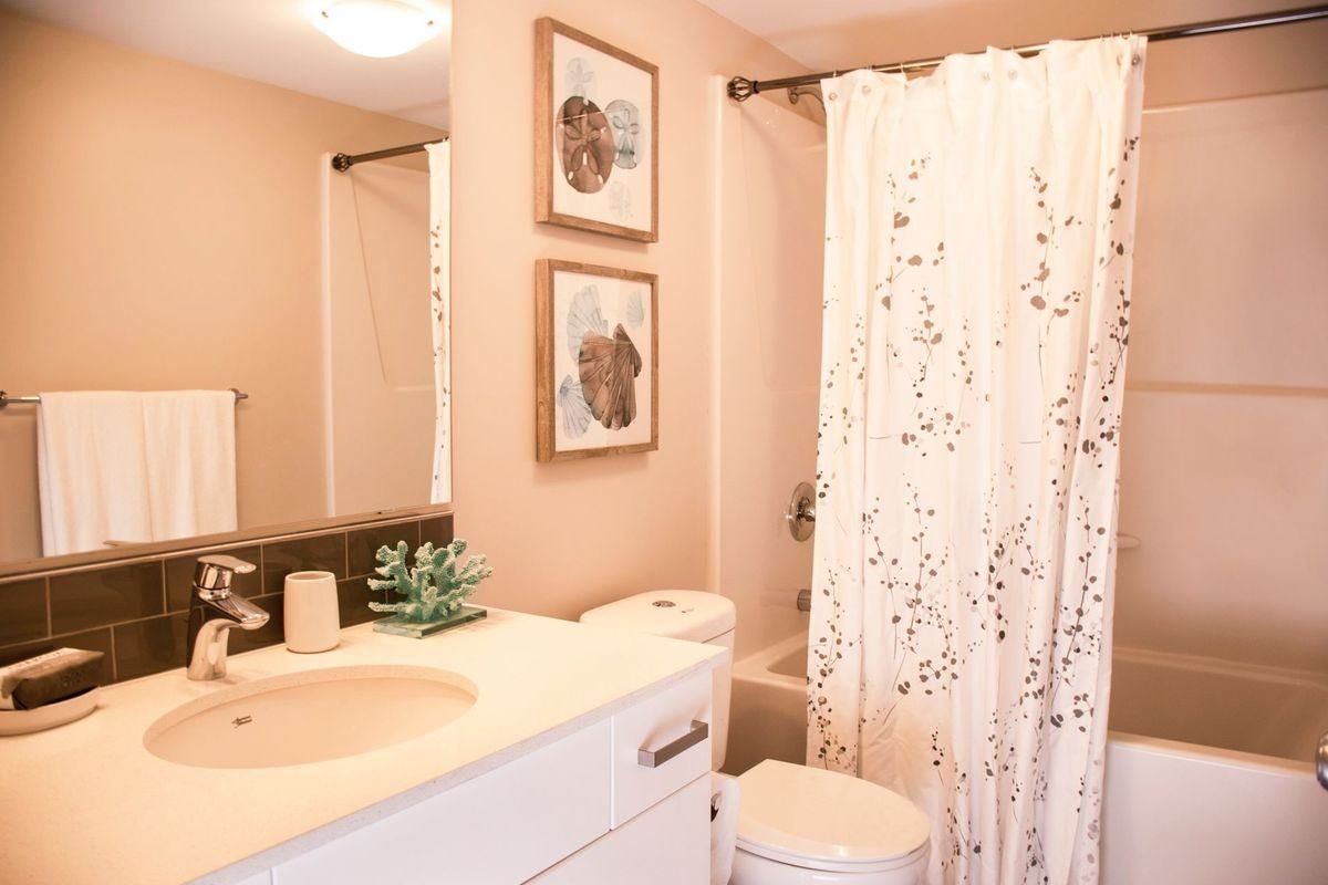 Parkwood Place - Photo 7 of 38