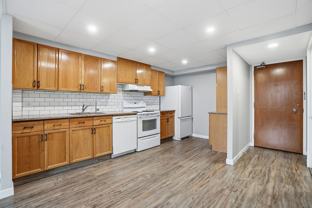 Canadiana Apartments - Photo 1 of 1