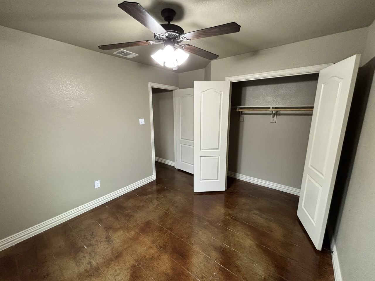 910 Ferrara Circle #B - Photo 6 of 22