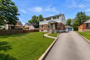 featured image of 8 Reynolds Cres