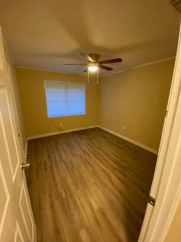 11618 W 1st Ave #105 - Photo 4 of 7