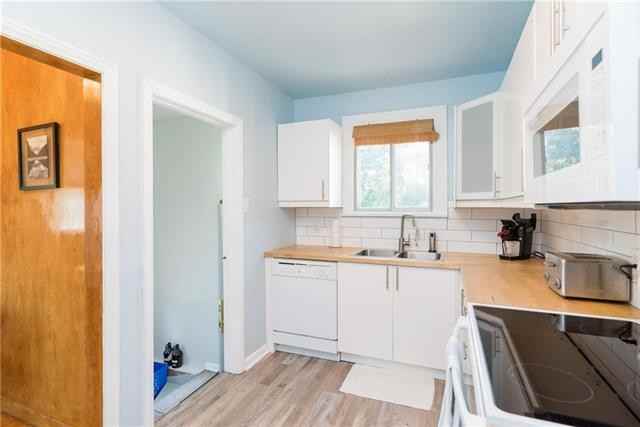 543 Centennial St - Photo 4 of 22