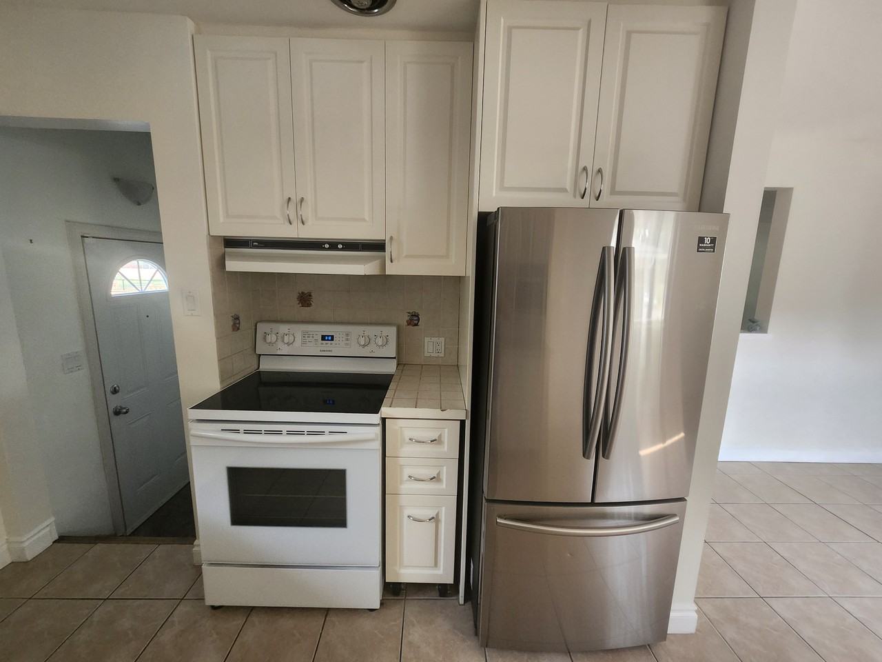 39 Croydon Rd Nw - Photo 3 of 19
