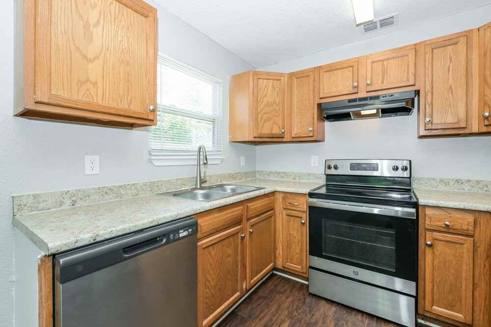 7926 Pipit Ave - Photo 6 of 16