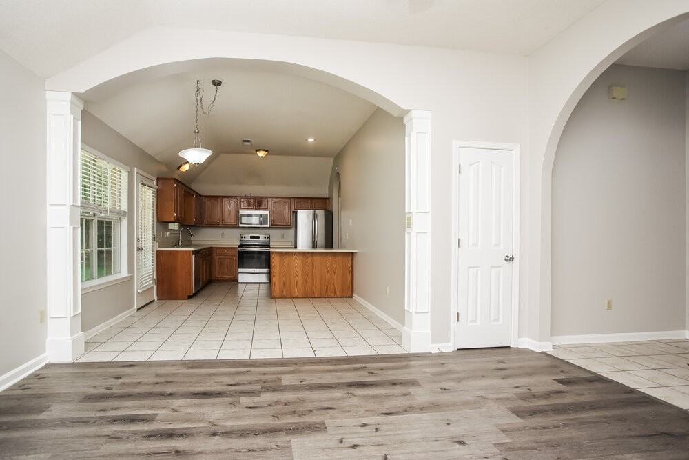 6202 Morgan Manor Cv - Photo 6 of 18