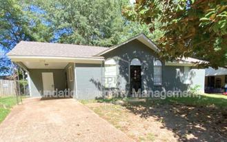 3130 Normandy Dr - Photo 1 of 1