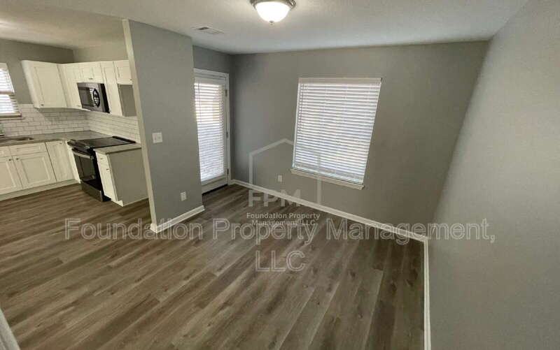 4671 Tulip Creek Dr - Photo 4 of 20