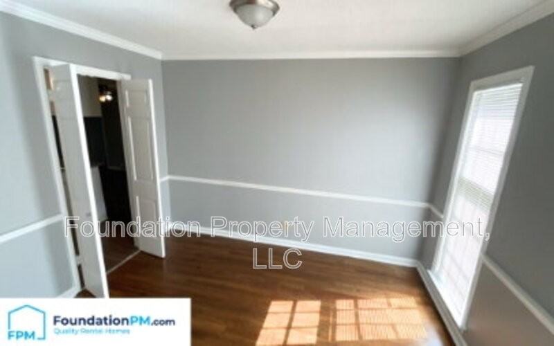 3083 Dothan St - Photo 3 of 10