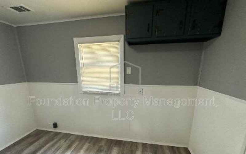 969 Joel Ave - Photo 5 of 13