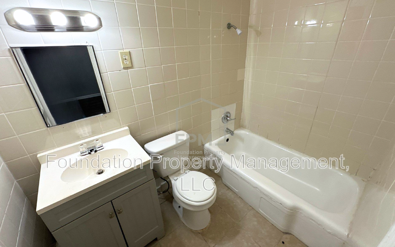 3257 Macon Rd #2 - Photo 6 of 7