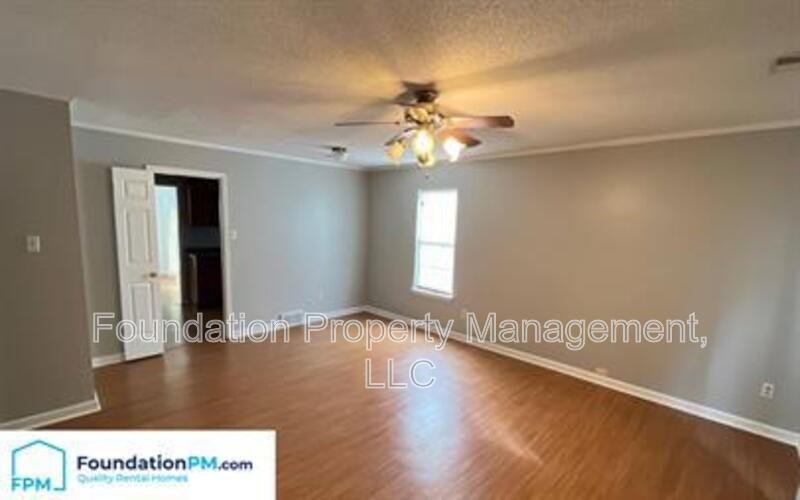 3801 Bowen Ave - Photo 5 of 17