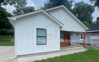 featured image of 1247 Englewood St