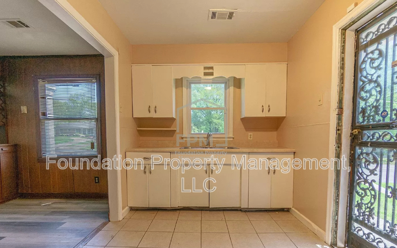 2061 Pendleton St - Photo 3 of 12