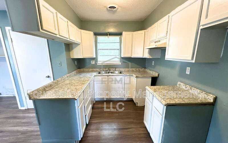 4430 Tarleton Dr - Photo 4 of 12