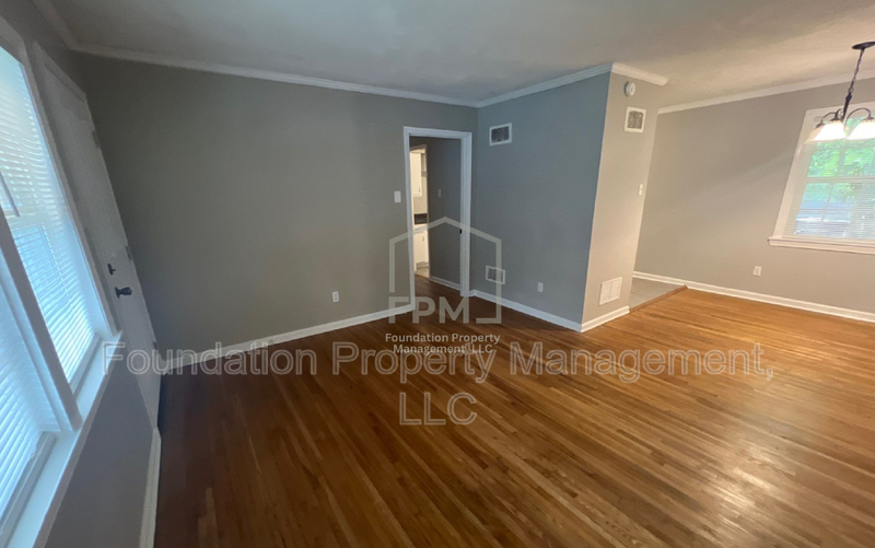 4004 Ridgedale St - Photo 6 of 20