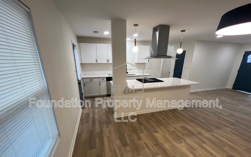 3851 Selden Cv - Photo 5 of 14