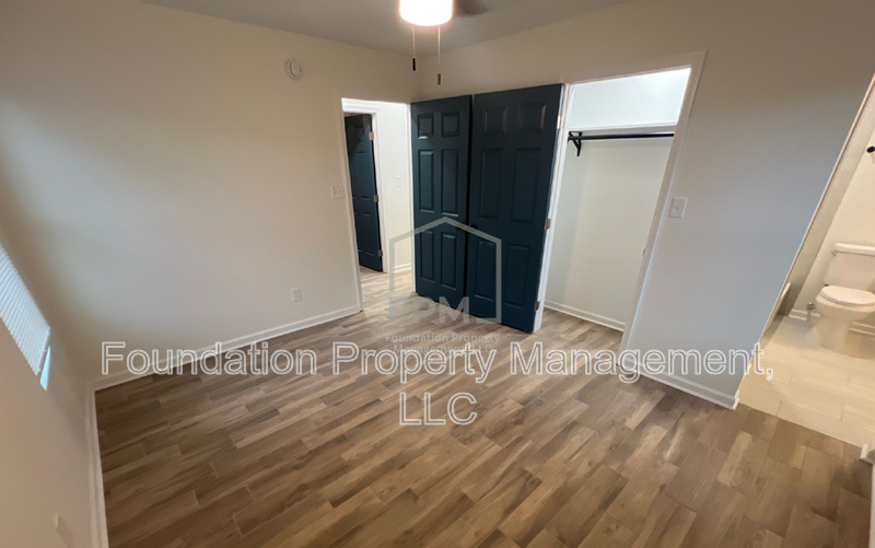3851 Selden Cv - Photo 7 of 14