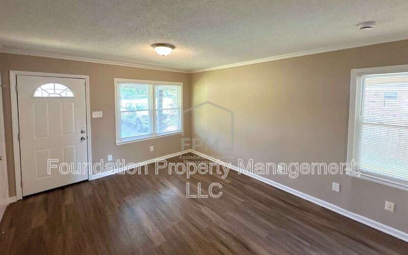 4689 Raleigh Lagrange Rd - Photo 7 of 26