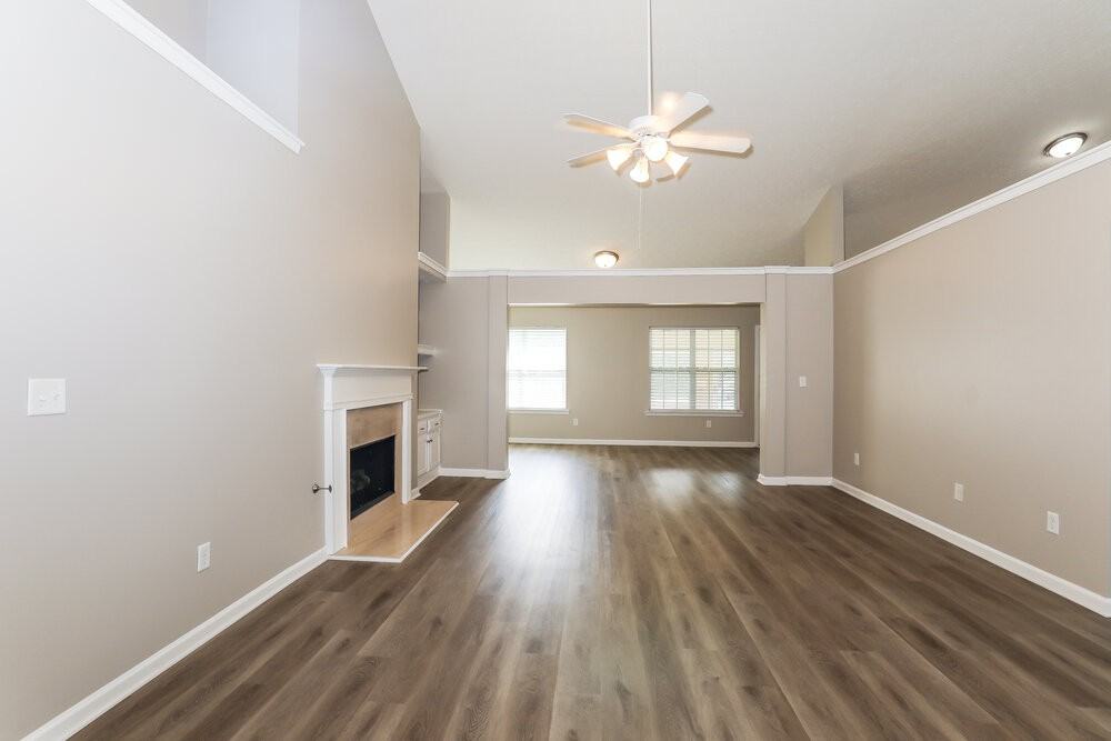 1101 Marsh Ct - Photo 6 of 18