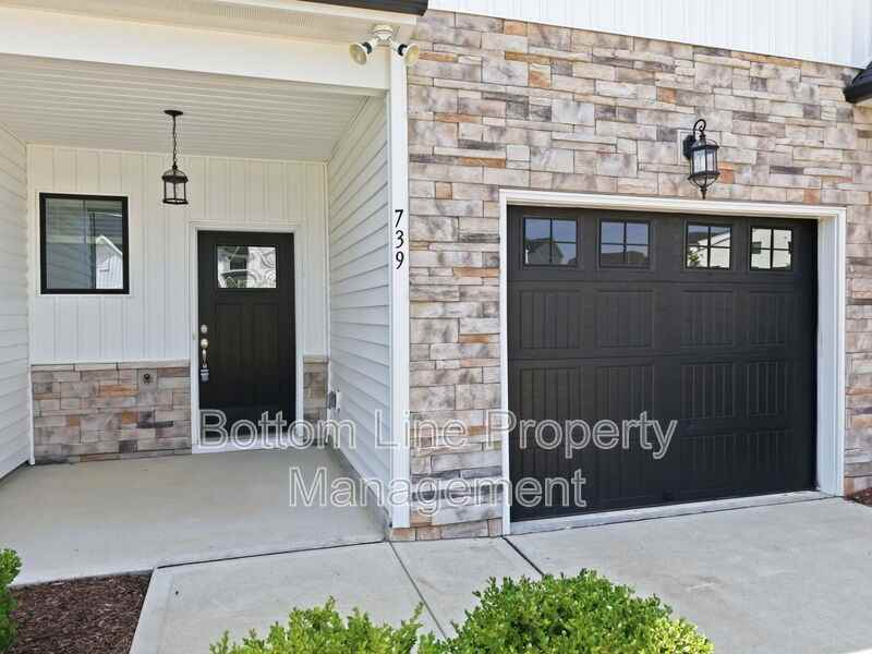 739 Putney Hill Rd - Photo 2 of 44