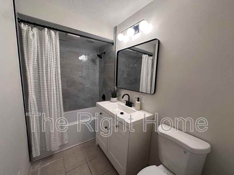 600 S 48th St - Photo 7 of 14