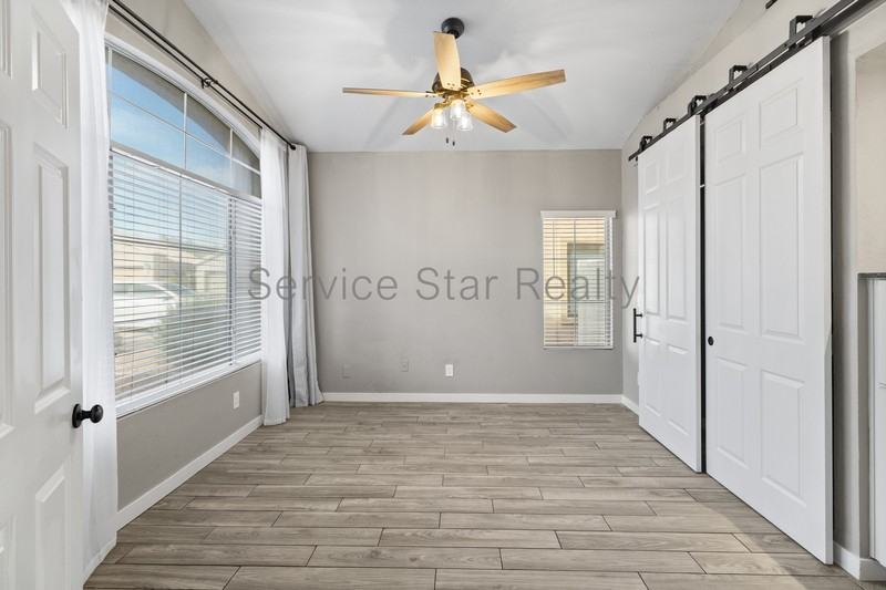 1441 E Glenhaven Dr - Photo 5 of 25