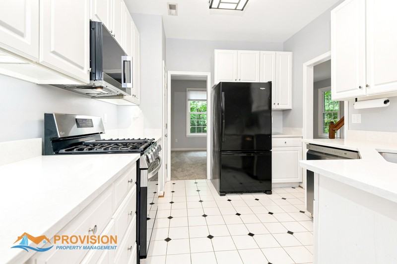 217 Wintergull Ln - Photo 7 of 34
